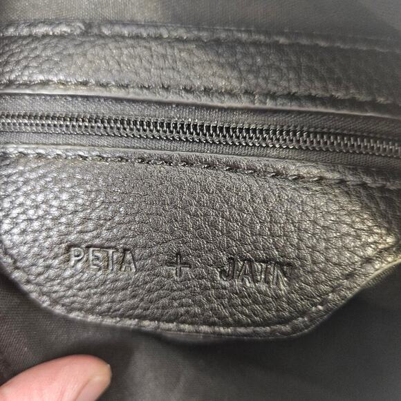 Peta & Jain Small Po Leather Black Handbag Y2K - Picture 6 of 7